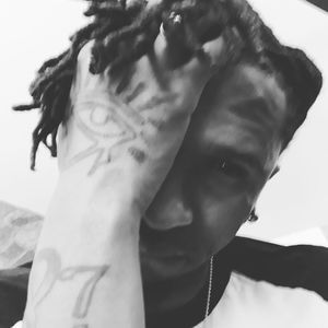 Meet your Posher, Gwone